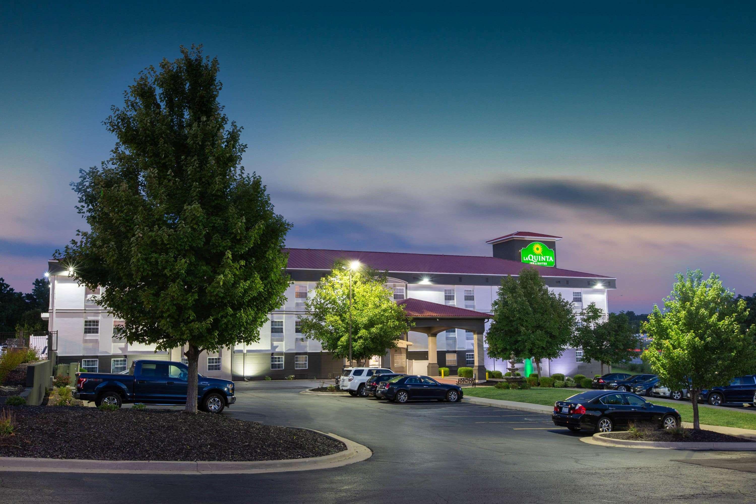 La Quinta By Wyndham Blue Springs Hotell Eksteriør bilde