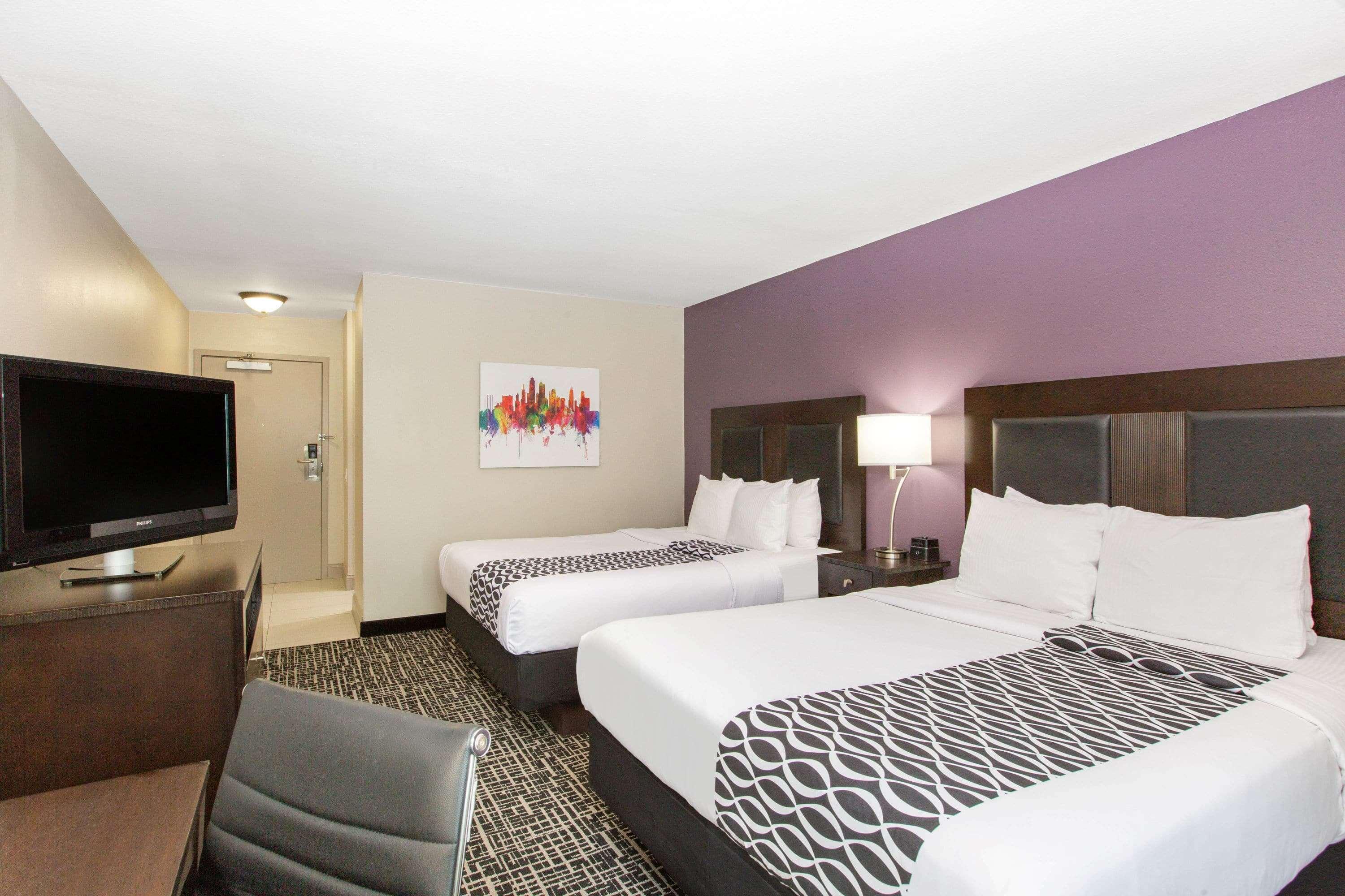La Quinta By Wyndham Blue Springs Hotell Eksteriør bilde